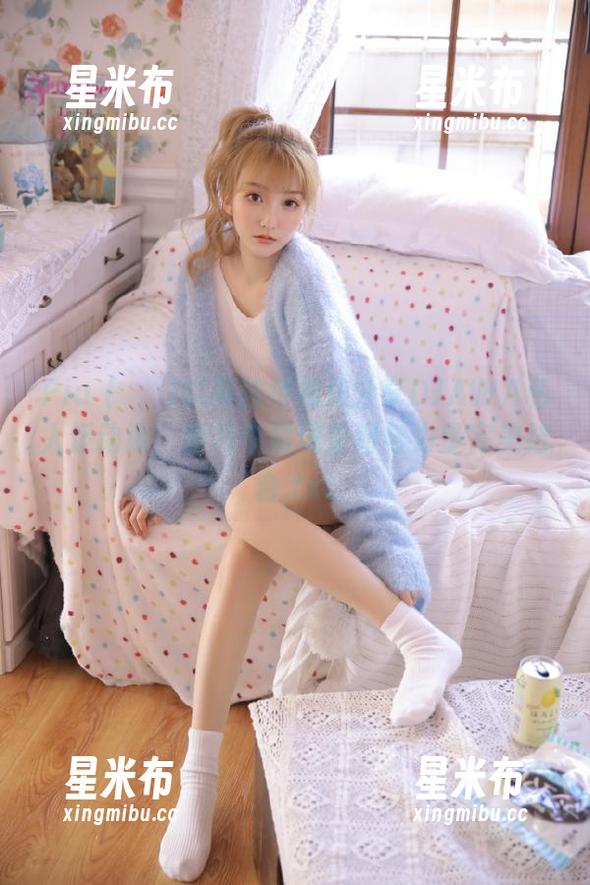 Pia (피아)以其独特视角分享DJAWA私人运动课，图片中展现柔韧与力量完美结合.txt
